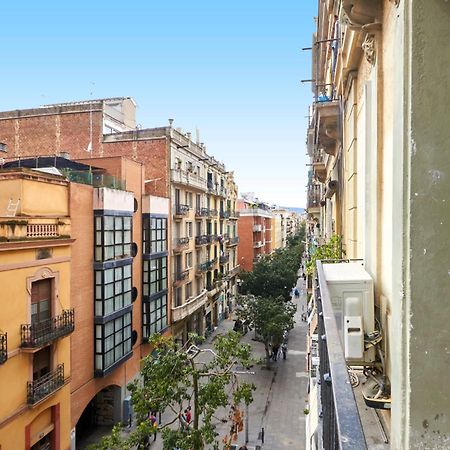 Comfortable Apartment Next To Apolo Theater برشلونة المظهر الخارجي الصورة