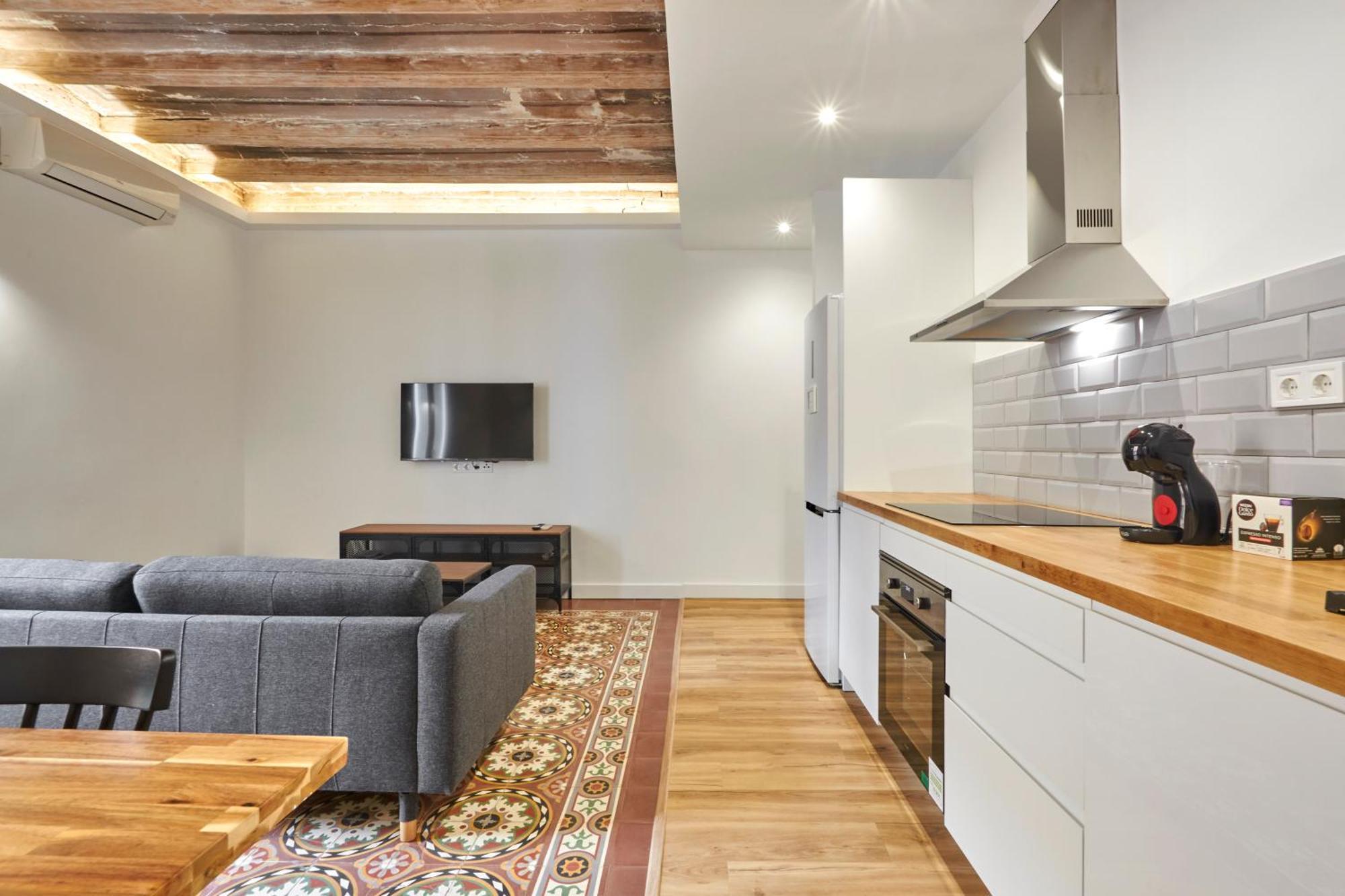Comfortable Apartment Next To Apolo Theater برشلونة المظهر الخارجي الصورة