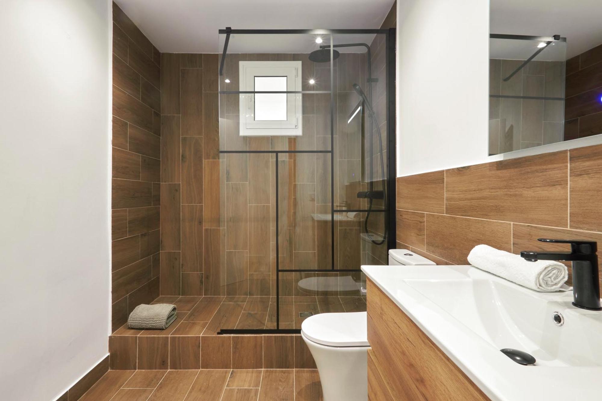 Comfortable Apartment Next To Apolo Theater برشلونة المظهر الخارجي الصورة