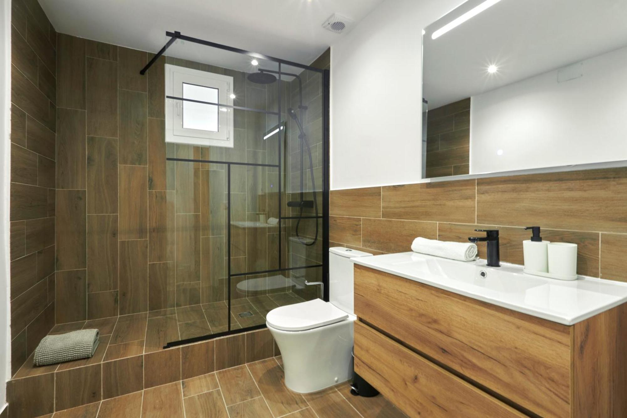 Comfortable Apartment Next To Apolo Theater برشلونة المظهر الخارجي الصورة