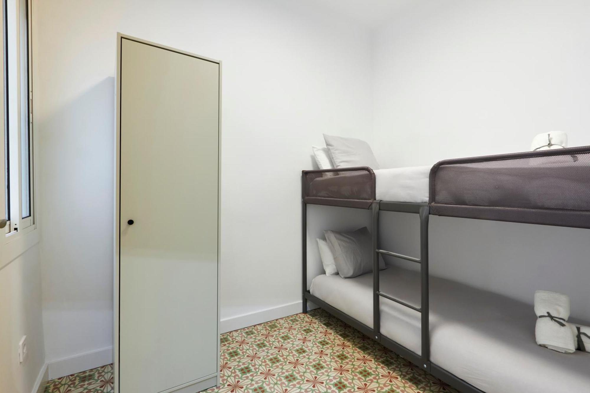 Comfortable Apartment Next To Apolo Theater برشلونة المظهر الخارجي الصورة