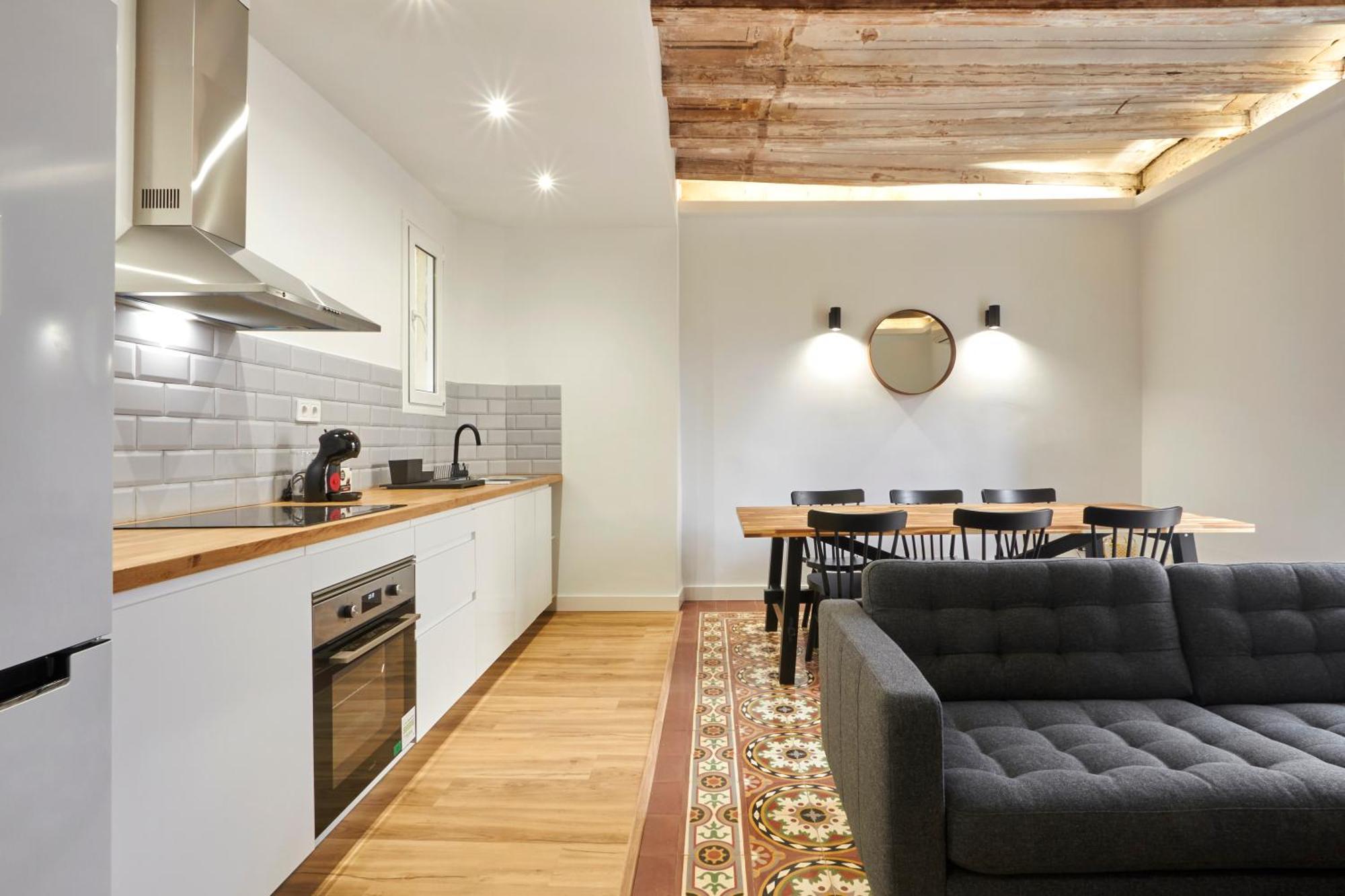 Comfortable Apartment Next To Apolo Theater برشلونة المظهر الخارجي الصورة